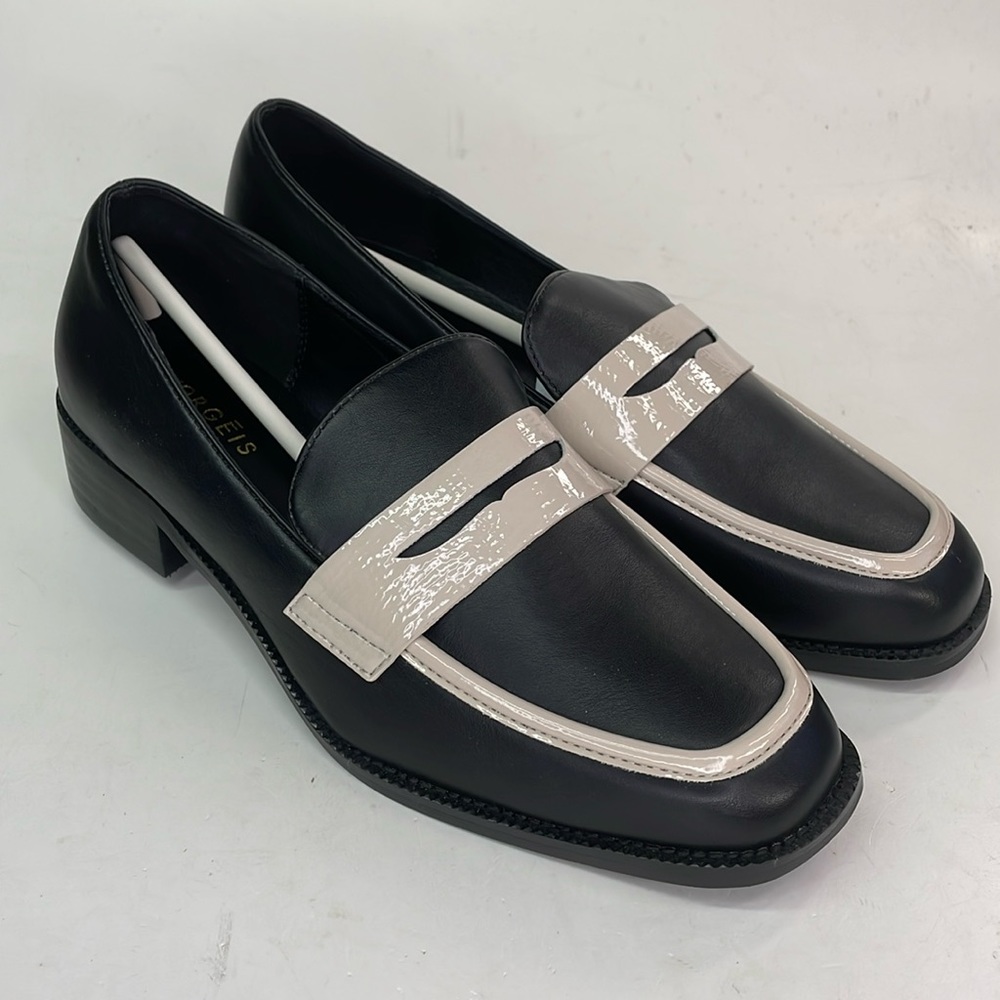 Torgei Teagan black white loafers size 7